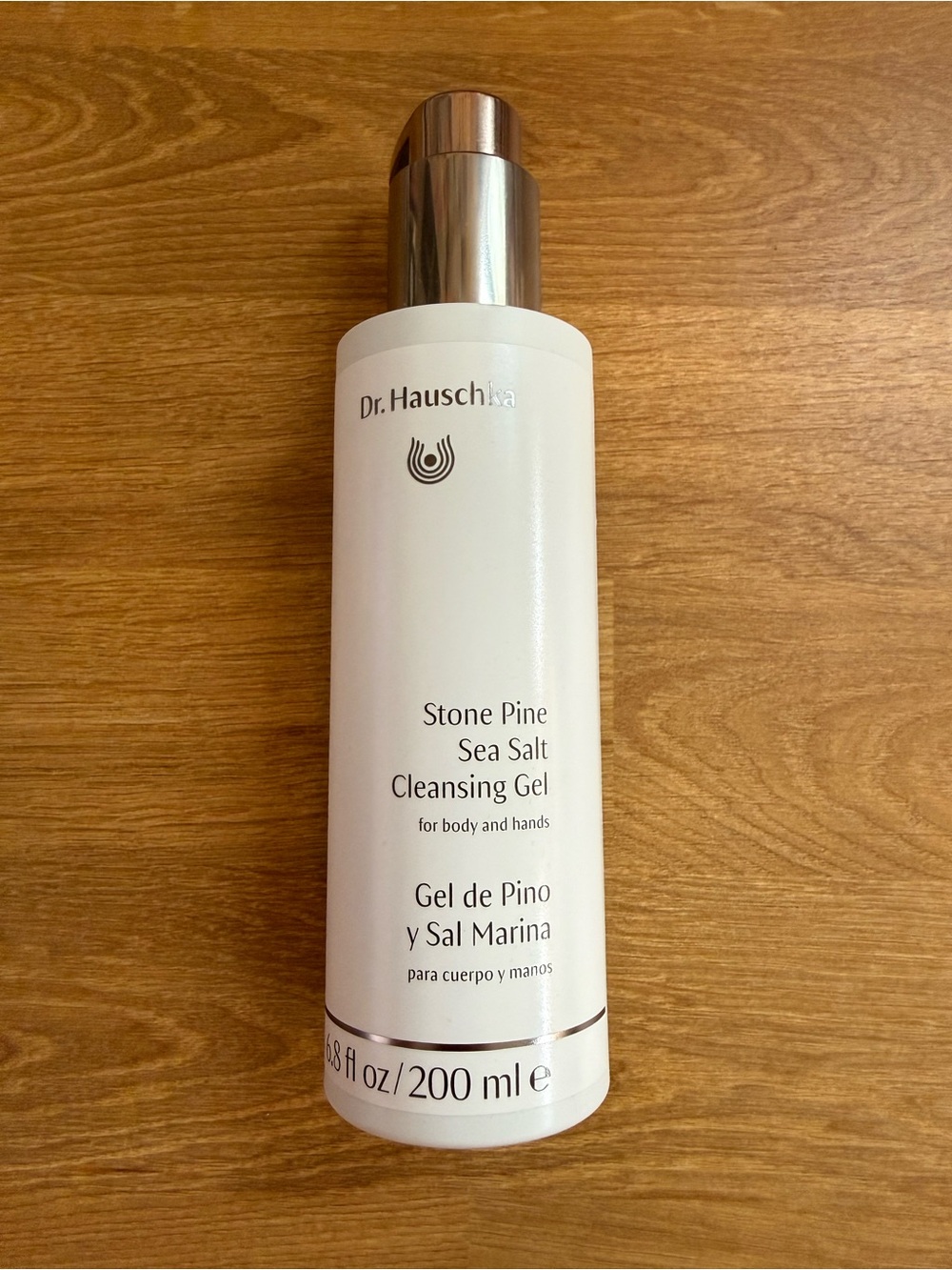 *BN* Dr. Hauschka Stone Pine Sea Salt Cleansing Gel